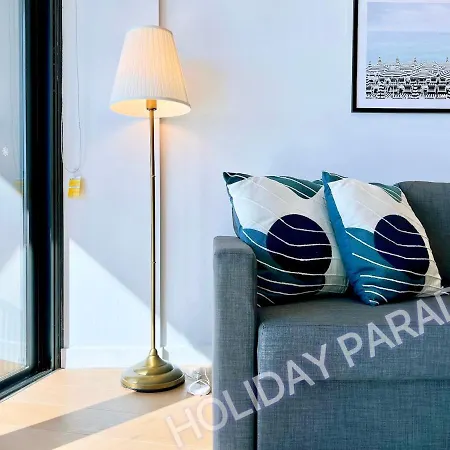 Luxury S Casino Residences Broadbeach - Holiday Paradise Gold Coast Exterior photo